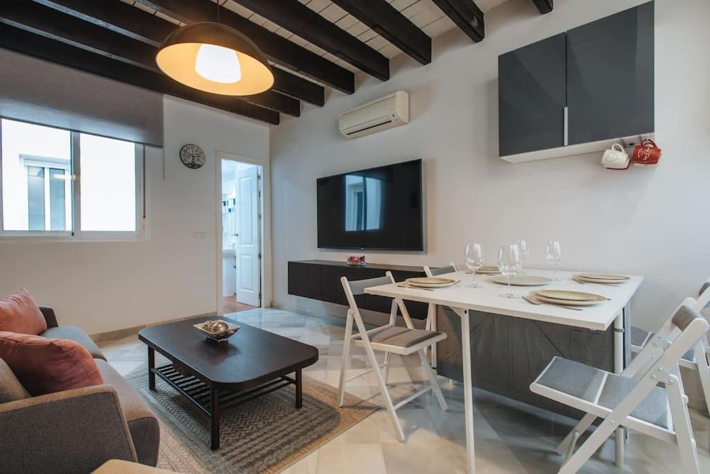 Ad2B Apartment, 300M From Cathedral With 2Br Seville Exterior photo