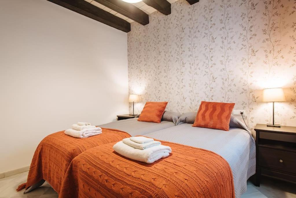 Ad2B Apartment, 300M From Cathedral With 2Br Seville Exterior photo