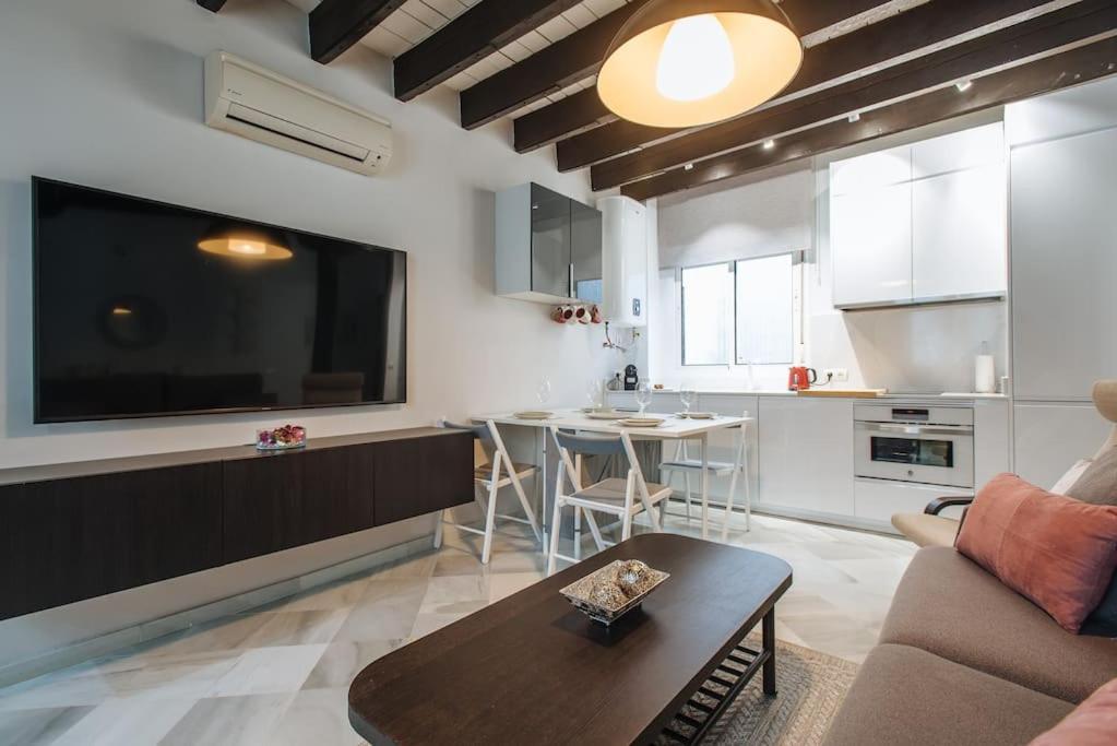 Ad2B Apartment, 300M From Cathedral With 2Br Seville Exterior photo